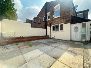 Photo 18- click for photo gallery